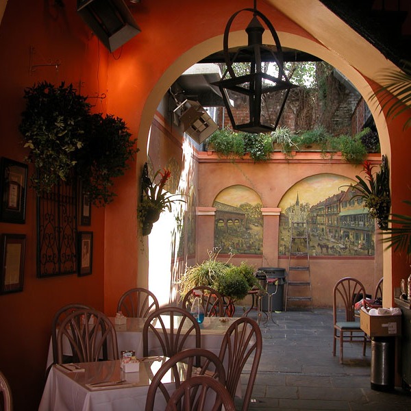 courtyard of the Old Coffee Pot, my favorite French Quarter breakfast place