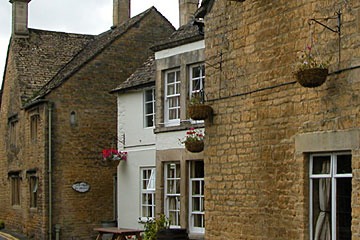 Bourton-On-The-Water street in England’s Cotswolds