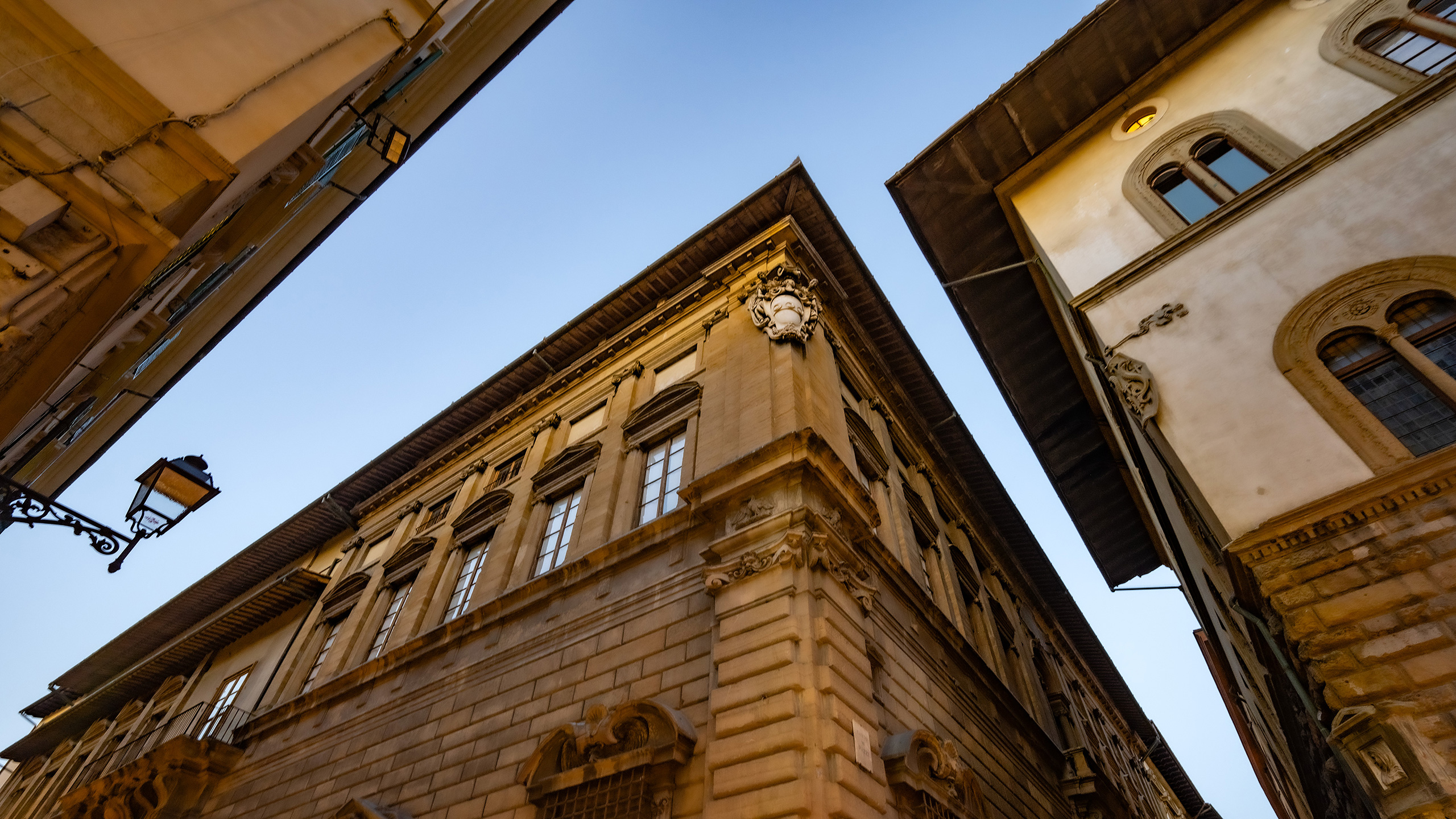 Florence buildings with durable exterior shells